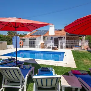 Lotus Villa, Villa Albufeira